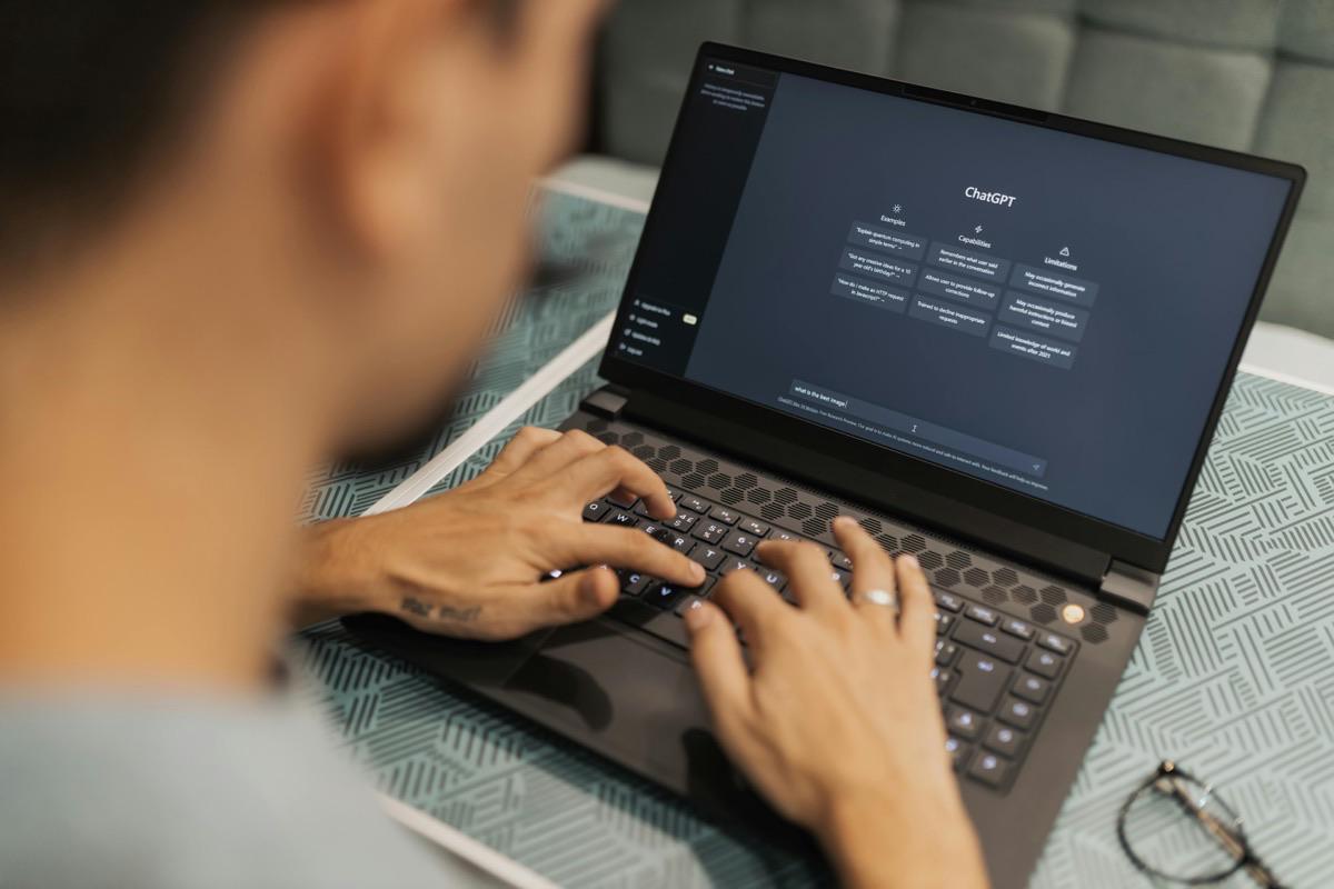 Prompt engineering : tirer le meilleur des outils d'IA générative